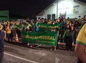 Vídeo: Manifestantes pró-Bolsonaro se reúnem em frente ao Tiro de Guerra, em Arapiraca