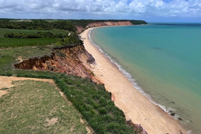 MPF verifica dificuldades de acesso público e acessibilidade na Praia de Carro Quebrado