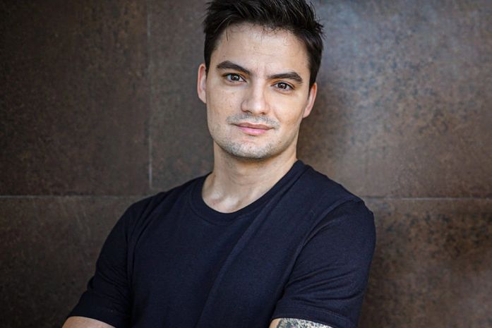 Felipe Neto é indiciado por corrupção de menores pela polícia do Rio; 'Falsas acusações', diz influenciador