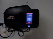 Ponto eletrônico incomoda, mas não impede entra e sai de servidores da Câmara
