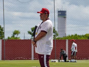 Eduardo Barroca estreia no comando do CRB