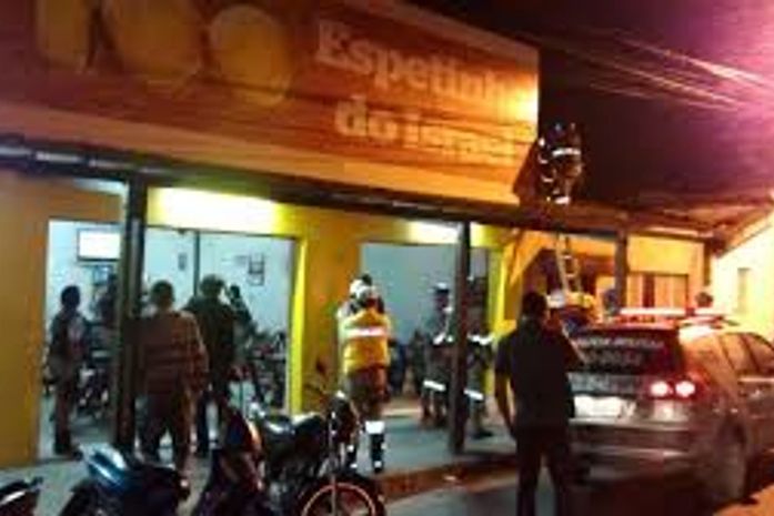 Bares e restaurantes vão fechar mais cedo em Alagoas