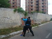 Oplit durante abordagem prende homem com mandado de prisão em aberto.