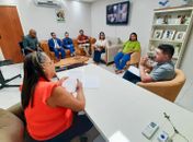 Prefeita Tia Júlia discute campanha para destinação do Imposto de Renda em favor de crianças e adolescentes