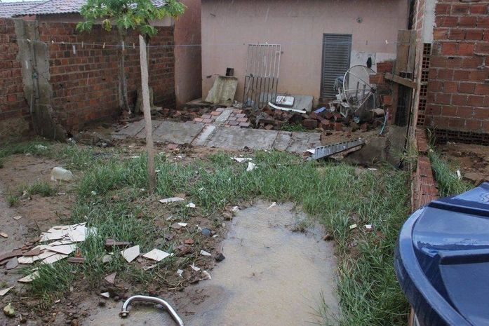 Defesa Civil de arapiraca e assistência Social visitam Vale do Perucaba após chuvas