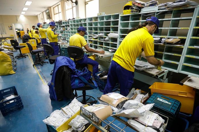 Greve nos Correios: TST determina manutenção de 80% do efetivo