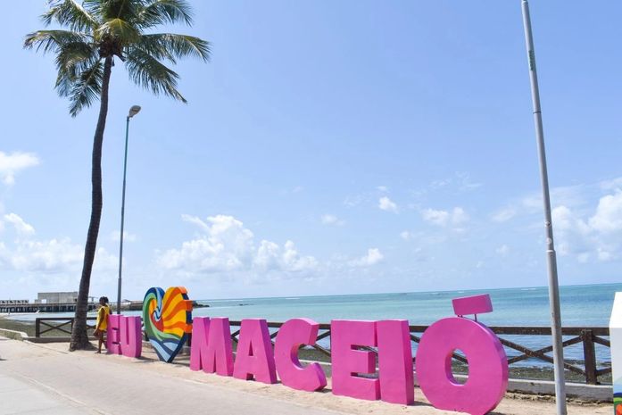 Totem Eu Amo Maceió