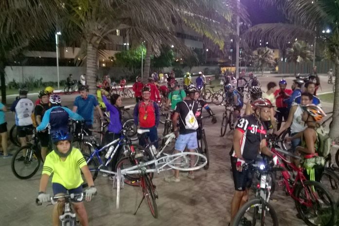 Mais de 130 ciclistas participaram do ato