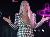 Adriane Galisteu é a nova apresentadora de A Fazenda