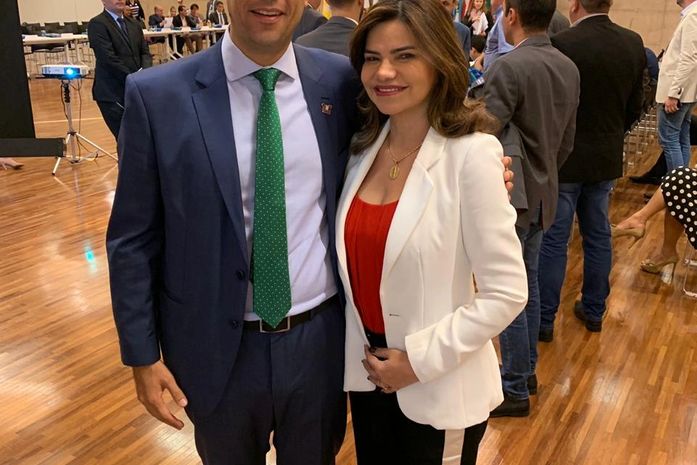 Hugo Wanderley e Rosiana Beltrão participam da reunião do Conselho Político da CNM