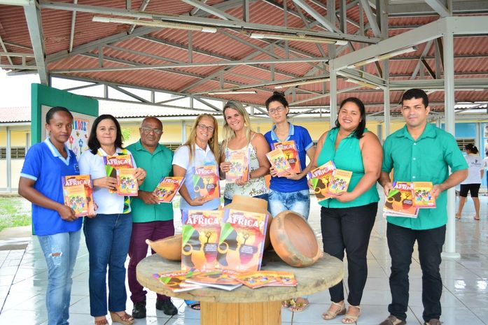 Prefeitura de União realiza entrega de material pedagógico de cultura palmarina