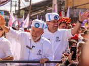 Os movimentos de Lula