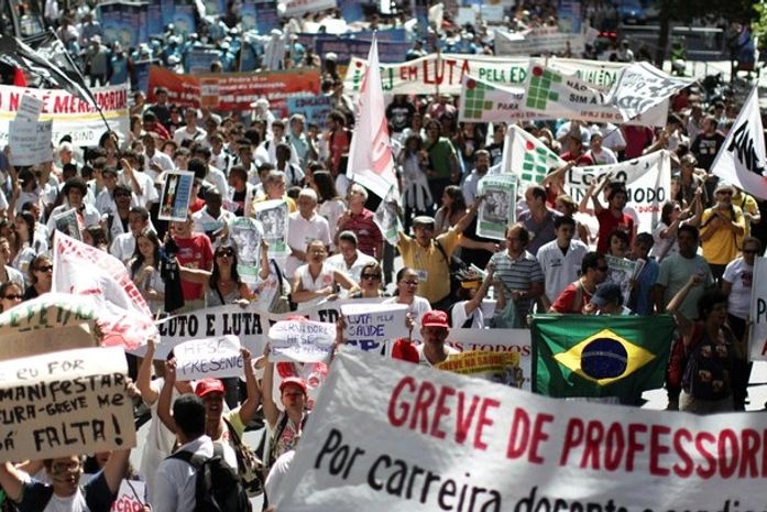 Mais Estado, quem tem coragem de defender?