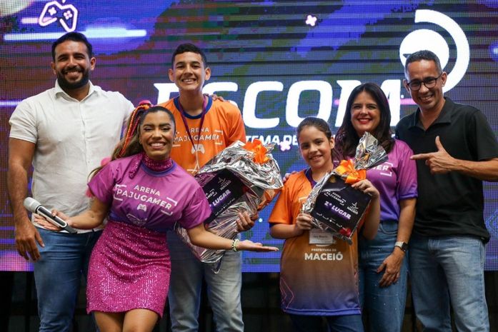 Arena Pajugamer impulsiona a educação, premia alunos da rede municipal e fortalece campanha “Se liga no Ideb!”