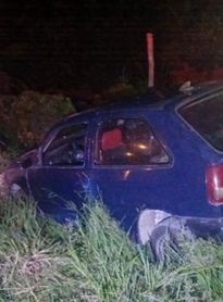 Motorista embriagado é preso após perder controle do carro e derrubar muro em Maceió