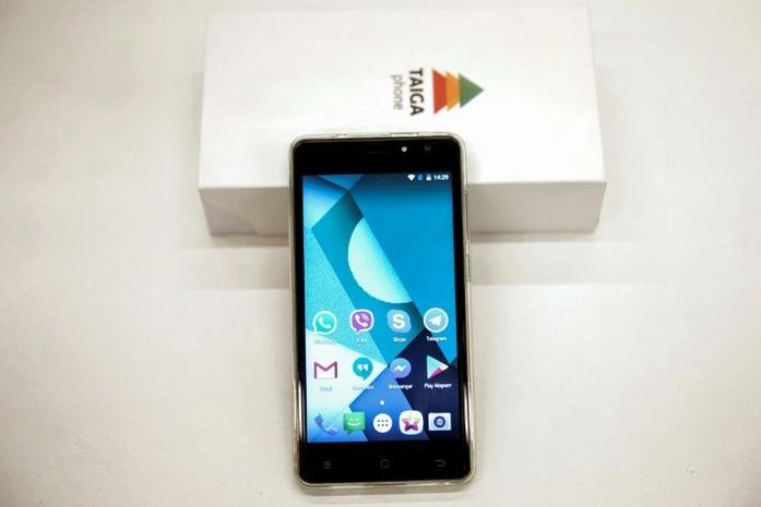 Empresa russa apresenta smartphone à prova de roubo de dados
