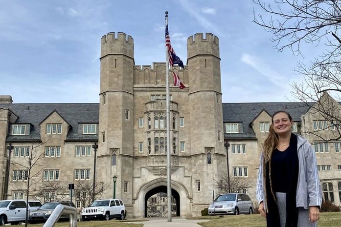 Doutoranda da Ufal pesquisa manejo do pirarucu, maior peixe de escamas do mundo