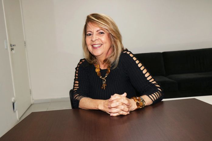 “Me sinto abençoada por trabalhar com tanta gente boa”, diz terceira entrevistada da série Mês da Mulher Seinfra