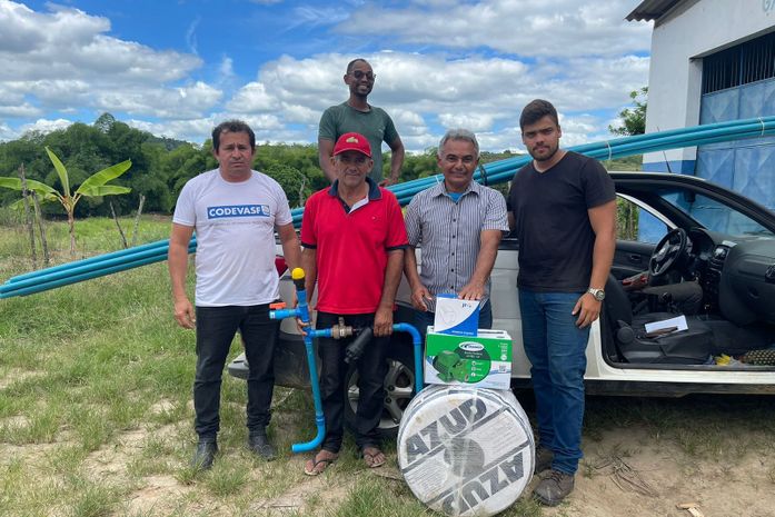 Prefeitura de Branquinha e CODEVASF instalam kits de irrigação por gotejamento