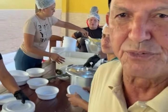 Ex-prefeito comanda mobilização para atender desabrigados da grande enchente em sua cidade