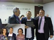 Na foto com Andreza (esposa) Regina (irmã) presidente da Câmara, Manoel do Sindicato e o vereador Fernando Malta
