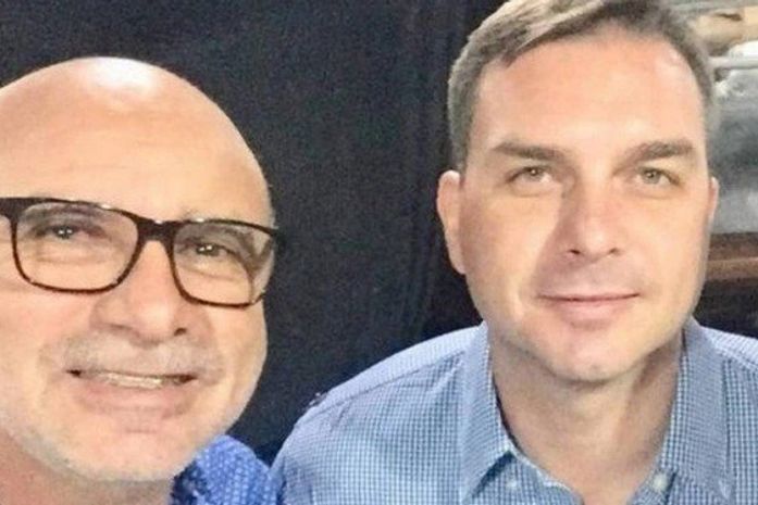 Flávio Bolsonaro e o ex-assessor Fabrício Queiroz