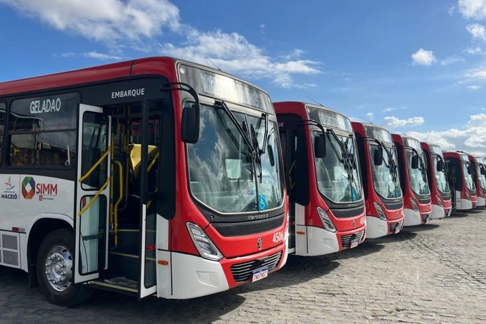 Vinte novos Geladões ampliam frota de ônibus climatizados em Maceió