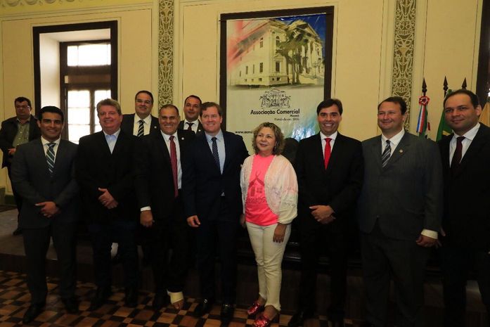 Entrega da Comenda Governador Afrânio Lages ao ministro e deputado federal Marx Beltrão