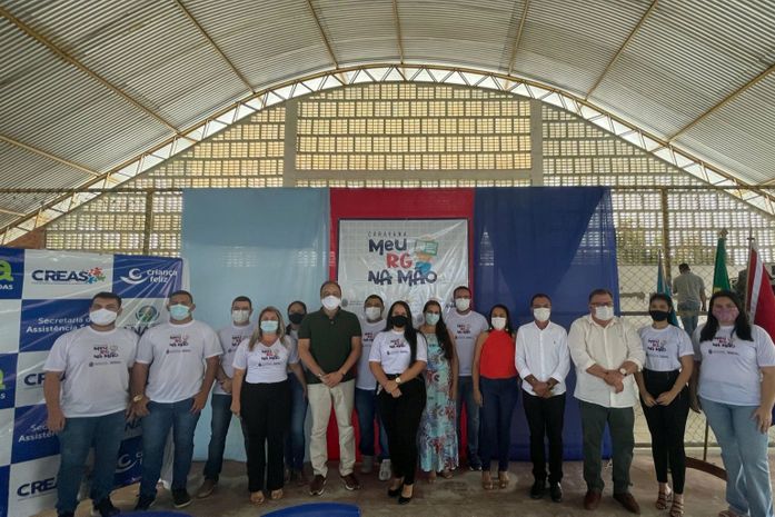 Anadia recebe Caravana Meu RG na Mão