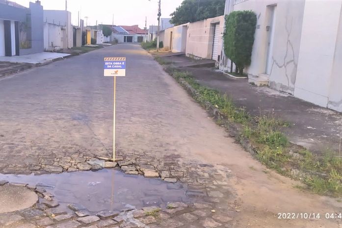 Obras da Casal abrem mais de 1.200 buracos nas ruas e avenidas de Arapiraca