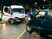 Colisão entre van e carro de passeio deixa oito feridos em Rio Largo