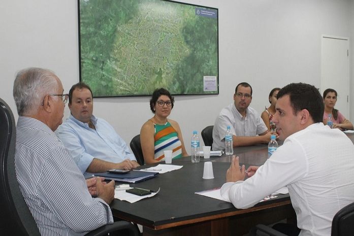 Prefeitura de Arapiraca e Adeal traçam estratégias para melhorar a agropecuária