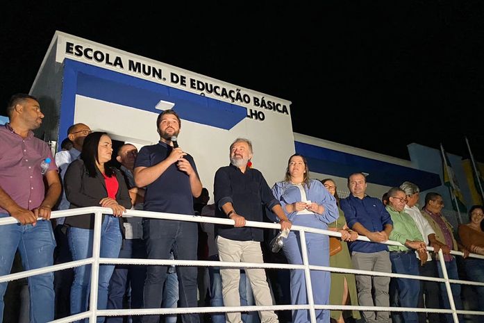 Prefeito Lucas Santos entrega duas escolas reformadas e ampliadas para a população de Traipu