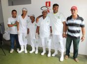 Colaboradores do Matadouro Municipal de São Miguel dos Campos estão recebendo novos fardamentos