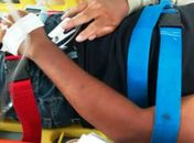 Motoqueiro fica ferido após colisão