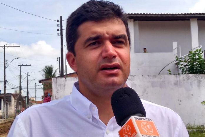 Prefeito Rui Palmeira desistiu de ser candidato ao Governo