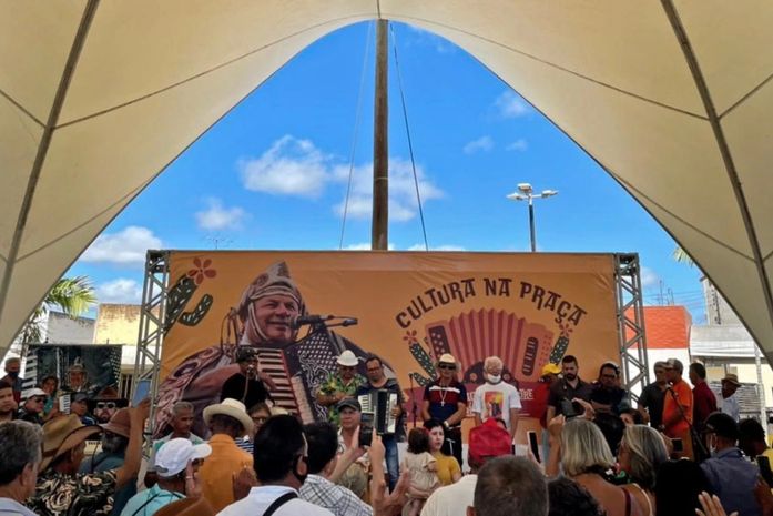 Um ano sem o mestre Afrísio Acácio e o retorno do "Cultura na Praça" até o fim de 2022