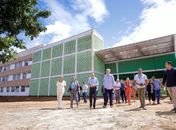 Prefeita Tia Júlia participa de entrega de equipamentos e inauguração de vestiário no IFAL de Palmeira dos Índios