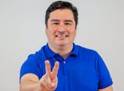 André otimista mosta o V da vitória agora em 2022
