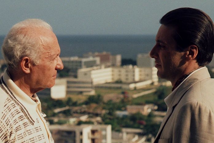 Bolsonaro com o pé na cova – e o mafioso