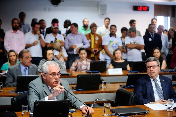 Reconhecimento da vaquejada como patrimônio cultural é aprovado em Comissão do Senado