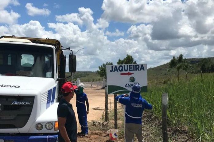 Prefeitura de Anadia inicia instalação de placas indicativas de povoados