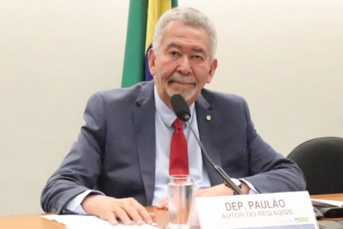 Paulão preside audiência pública conjunta das Comissões de Defesa do Consumidor e de Fiscalização Financeira e Controle sobre o setor energético