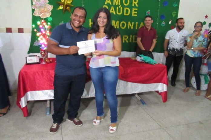 Alunos da EJA concluem curso de informática na EMEB Manoel Soares