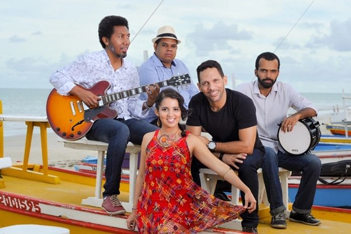 Cantora alagoana lança desafio nas redes sociais para homenagear Maceió