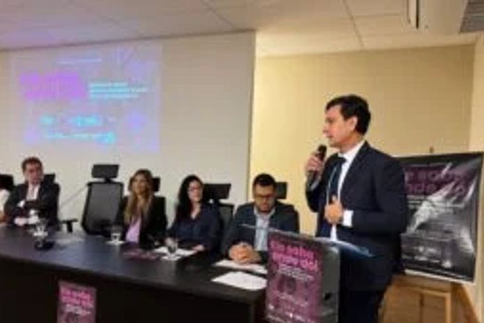 AMA fortalece parceria com MPAL no Agosto Lilás, que alerta para a violência vicária