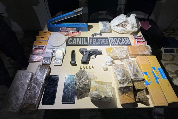 Casal é preso com 7,5 kg de drogas e pistola com numeração raspada em Arapiraca