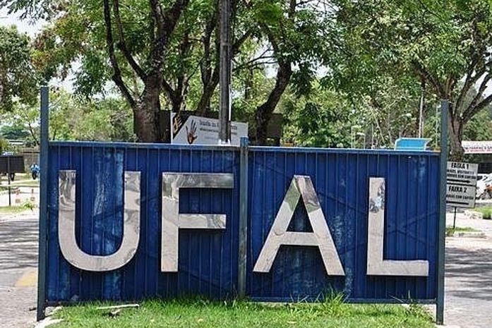 Mais de 11 mil alunos da Ufal poderão receber pacote de internet para retorno de aulas