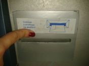 Chupa cabra estava no compartimento de depósitos