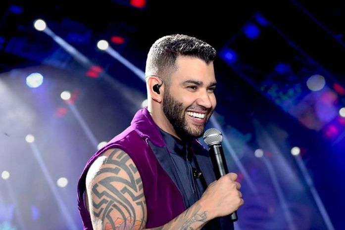 Gusttavo Lima e outros artistas fazem live neste domingo